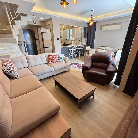 Stylish 3br Duplex With Sea View In * Kusadası
